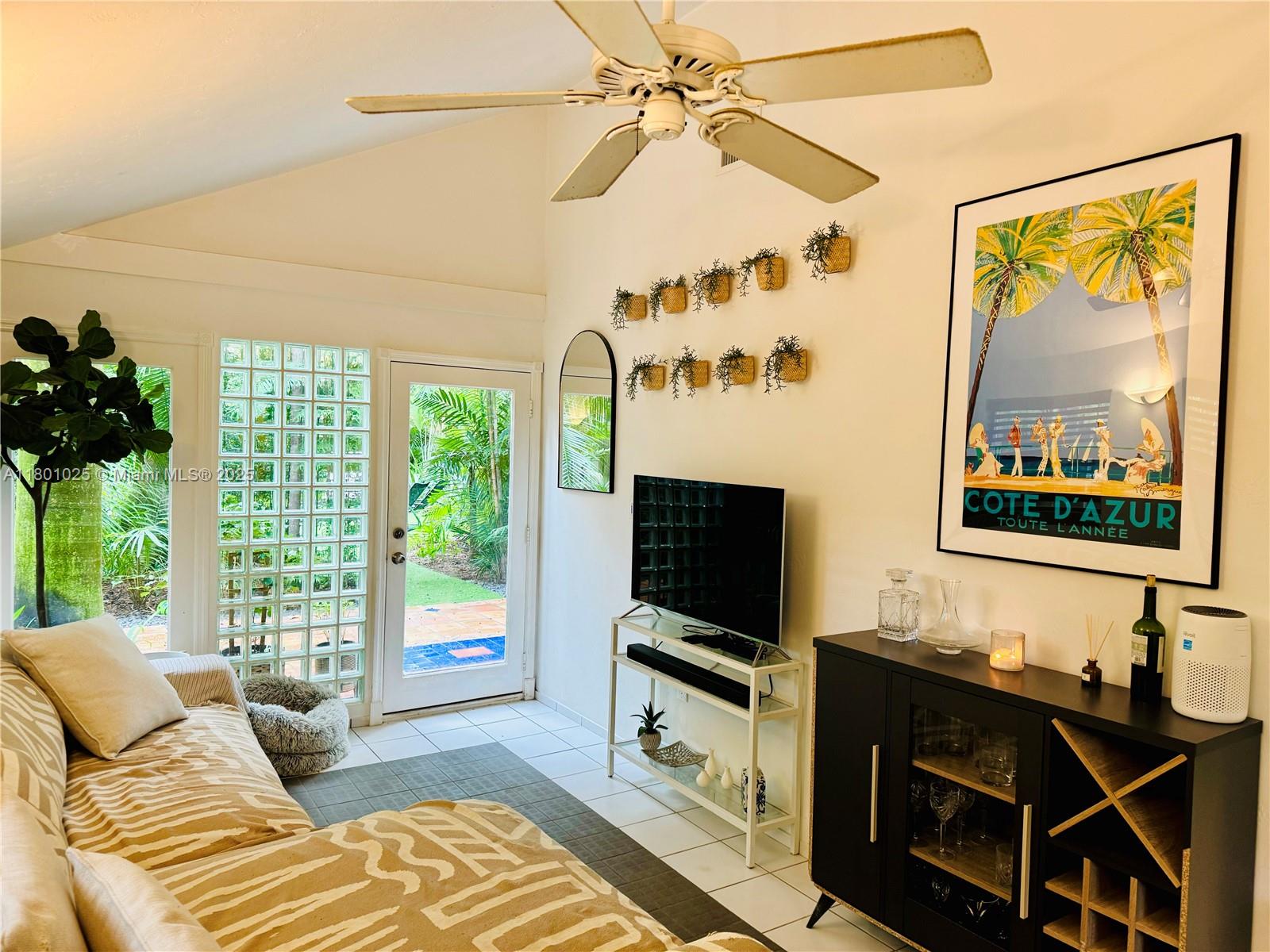 2936 SW 30th Ct, Coconut Grove, Florida image 4