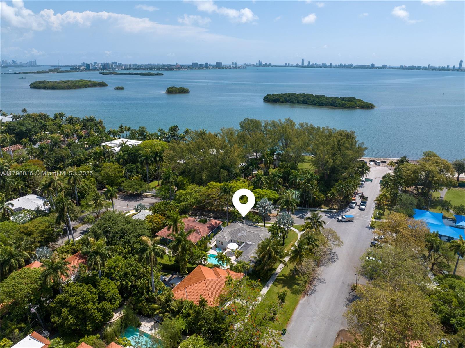 5550 N Bayshore Dr, Miami, Florida image 39