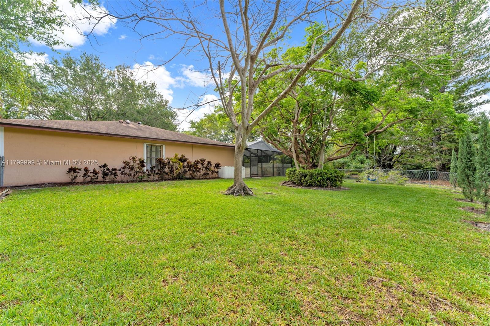 8620 SW 181st St, Palmetto Bay, Florida image 33
