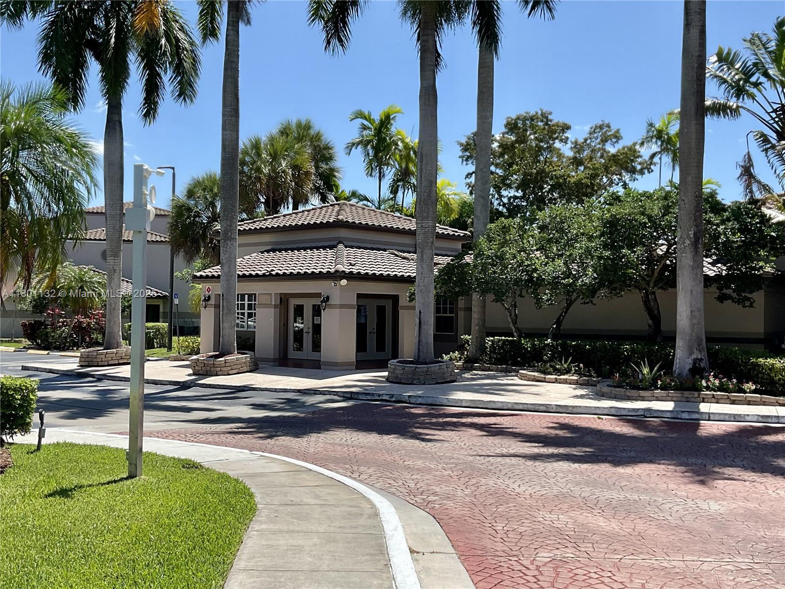 9795 Nob Hill Ct #9795, Sunrise, Florida image 2