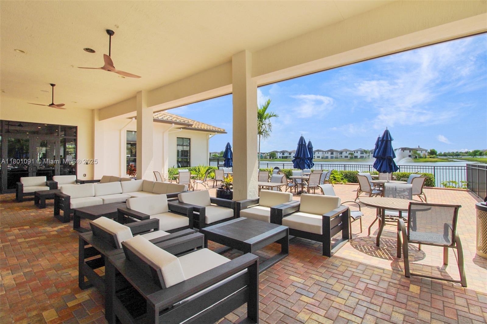 3361 W 97th St, Hialeah, Florida image 45