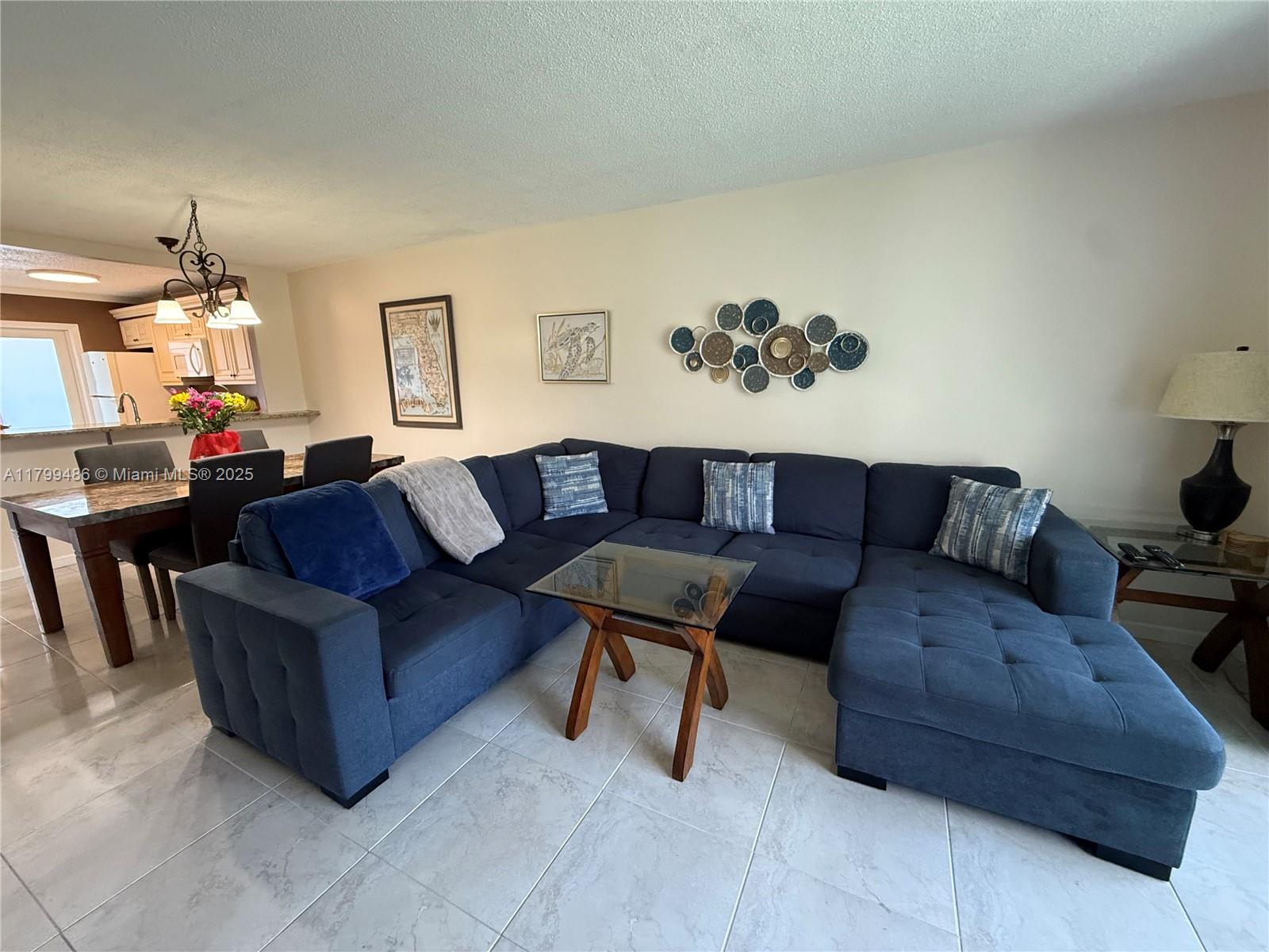 400 SE 10th St #214, Deerfield Beach, Florida image 14