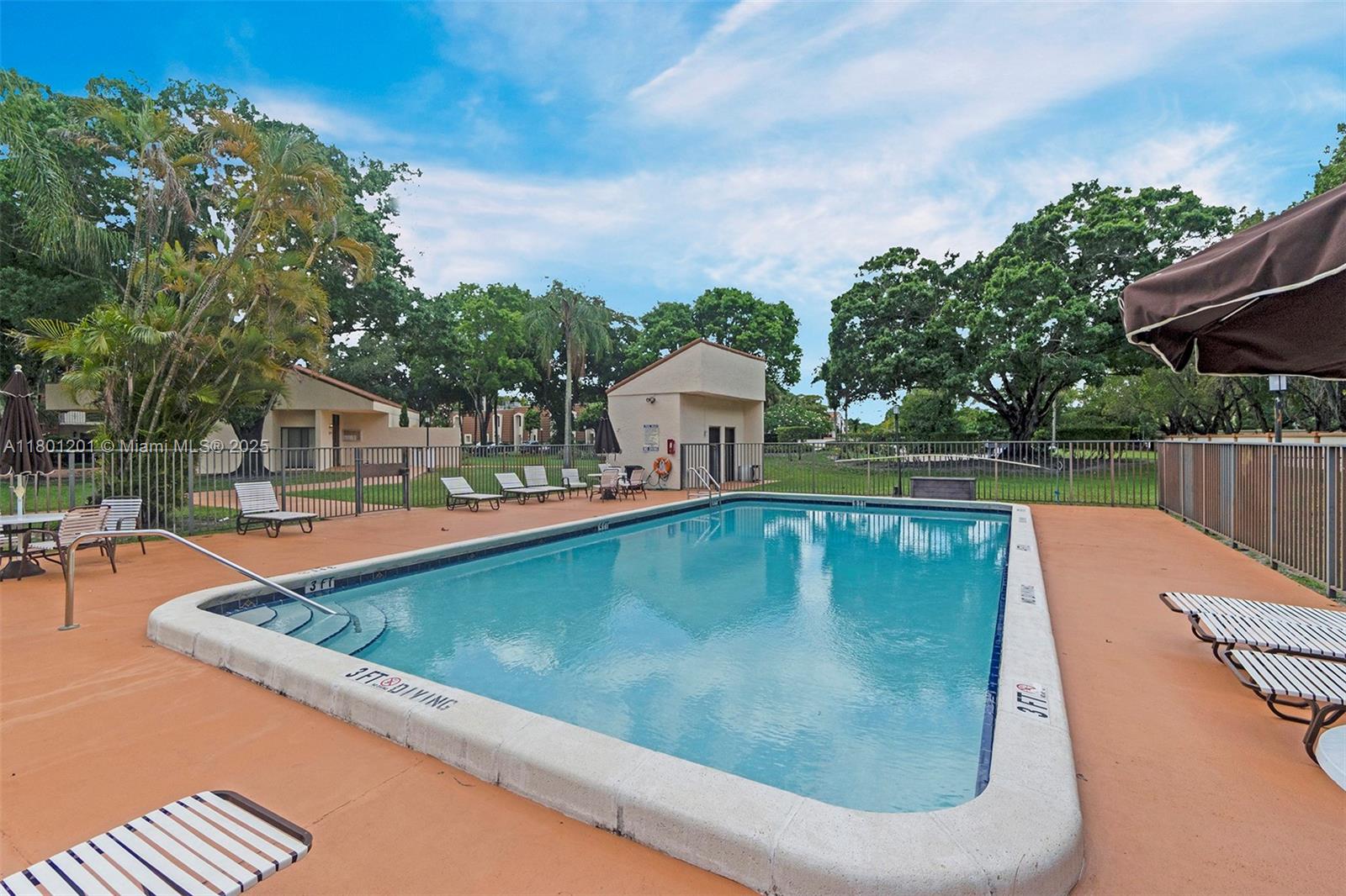 125 NW 115th Ter, Plantation, Florida image 38