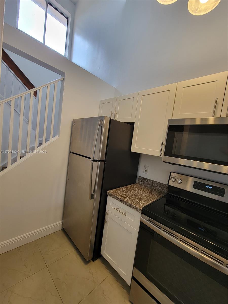 Property photo # 7