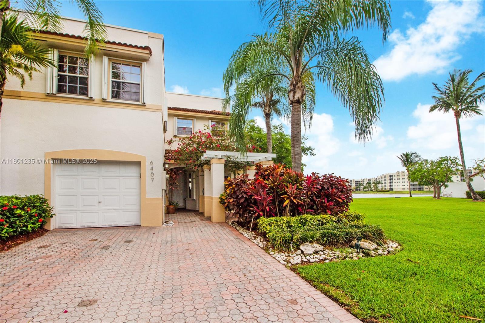 Property photo # 0