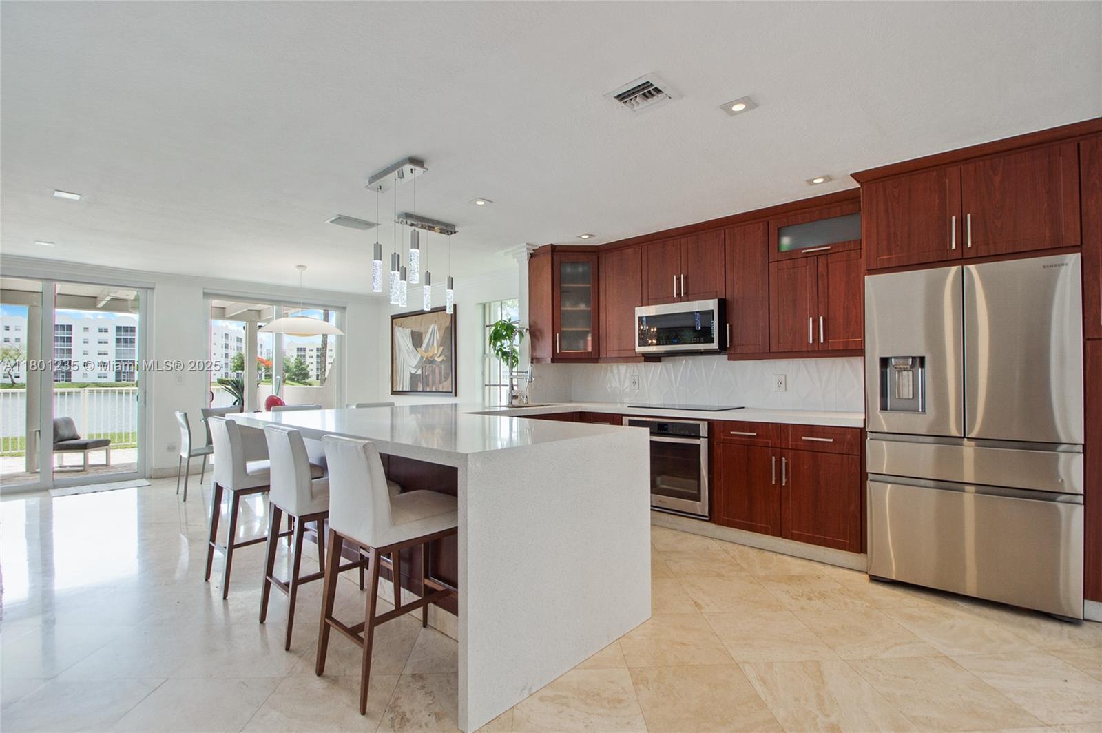 Property photo # 9