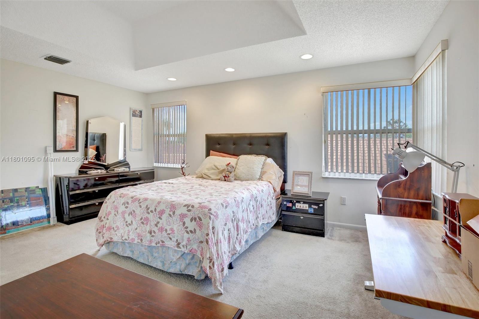 1562 NW 157th Ave, Pembroke Pines, Florida image 10