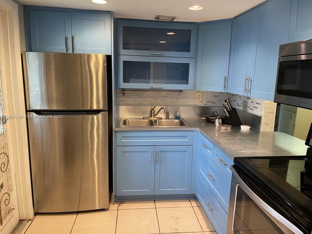 1850 169th St Unit 102, North Miami Beach, Florida 33162