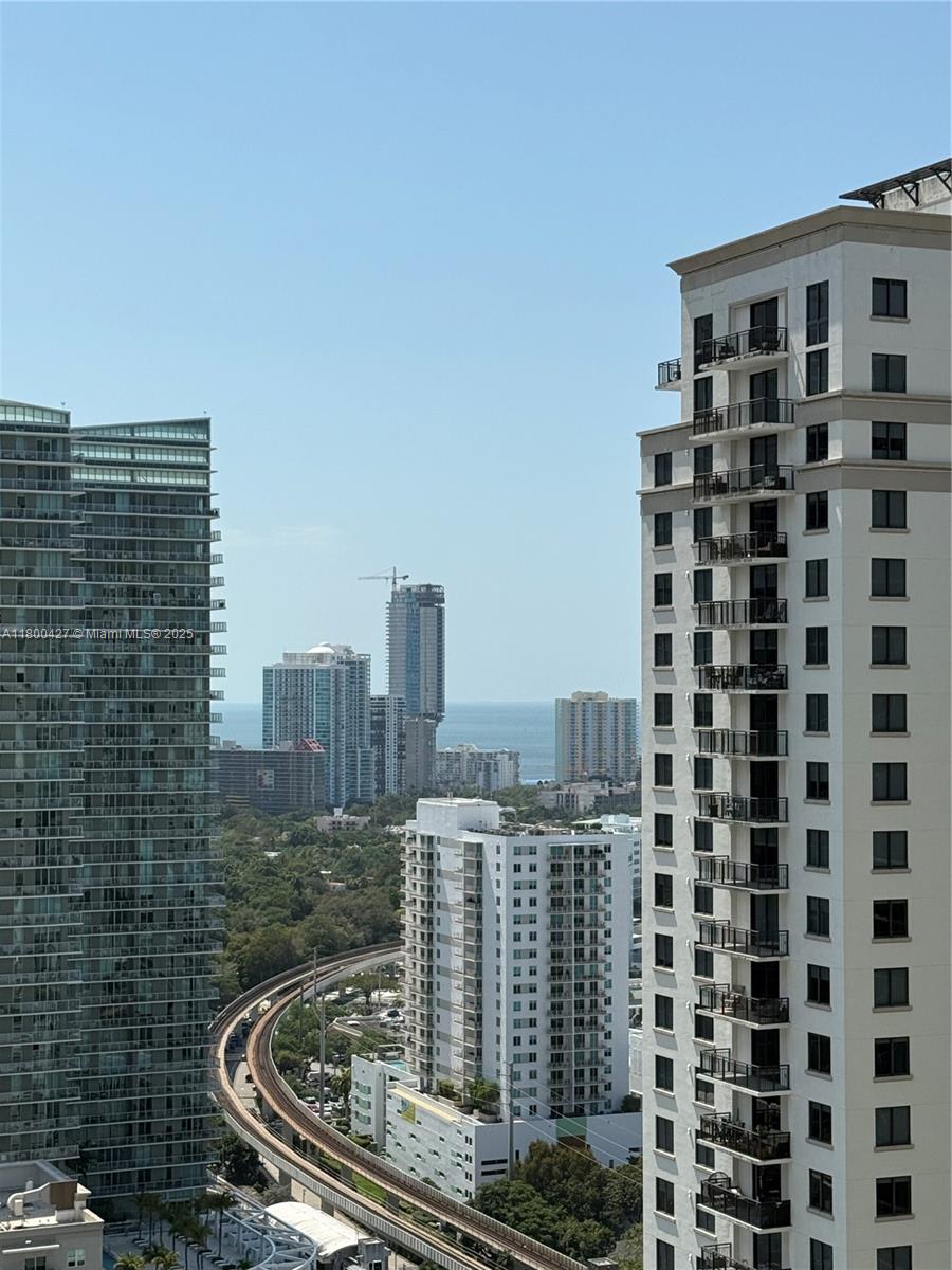 55 SW 9th St #2703, Miami FL 33130