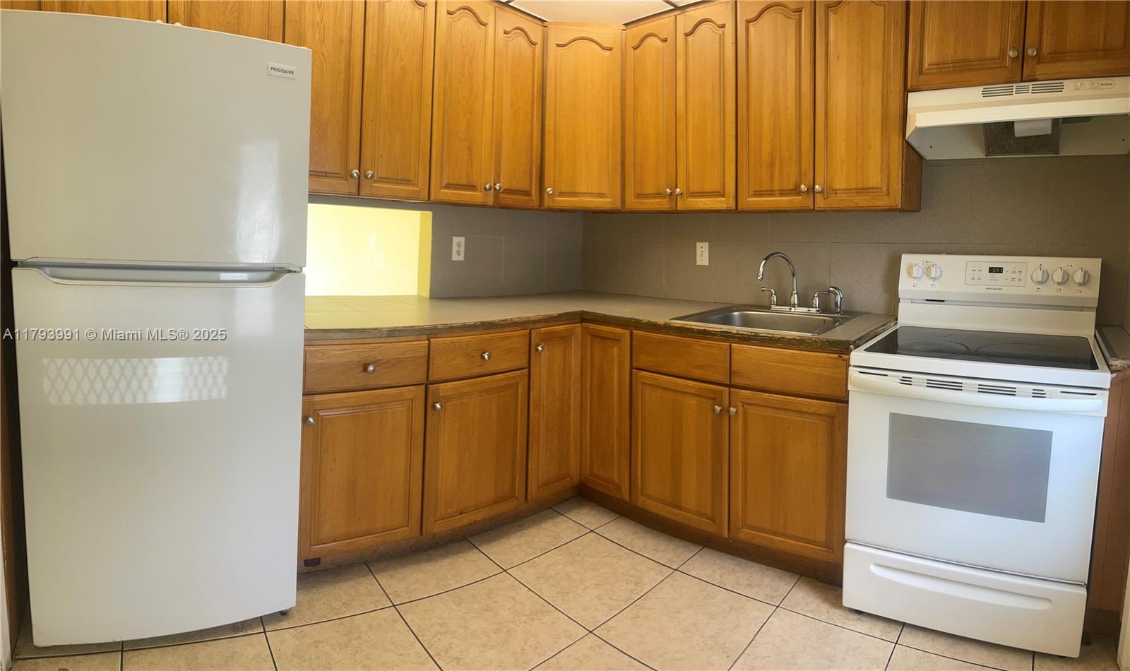 4200 NW 3rd Ct #134, Plantation, Florida image 6