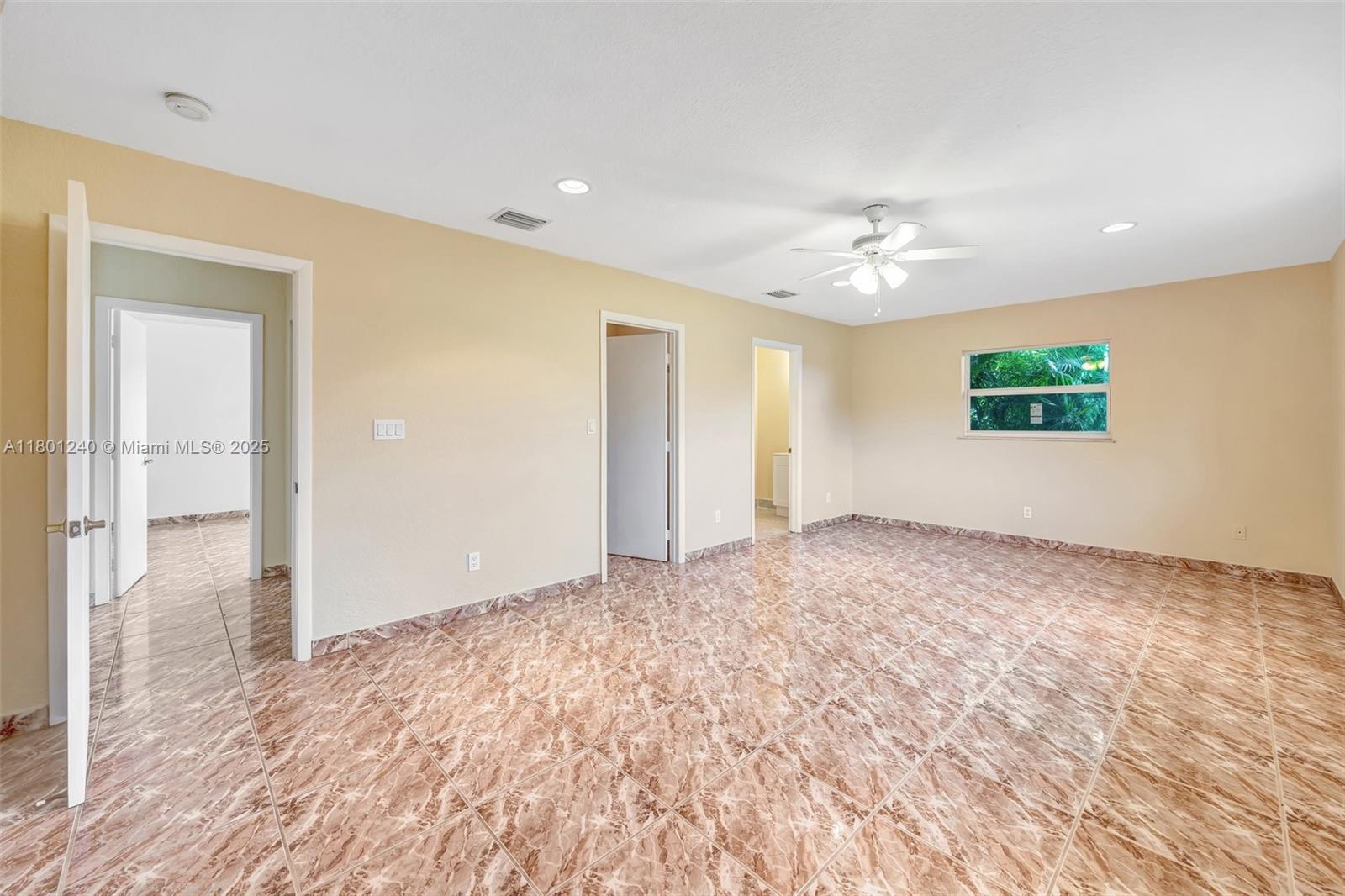20707 SW 240th St, Homestead, Florida image 11