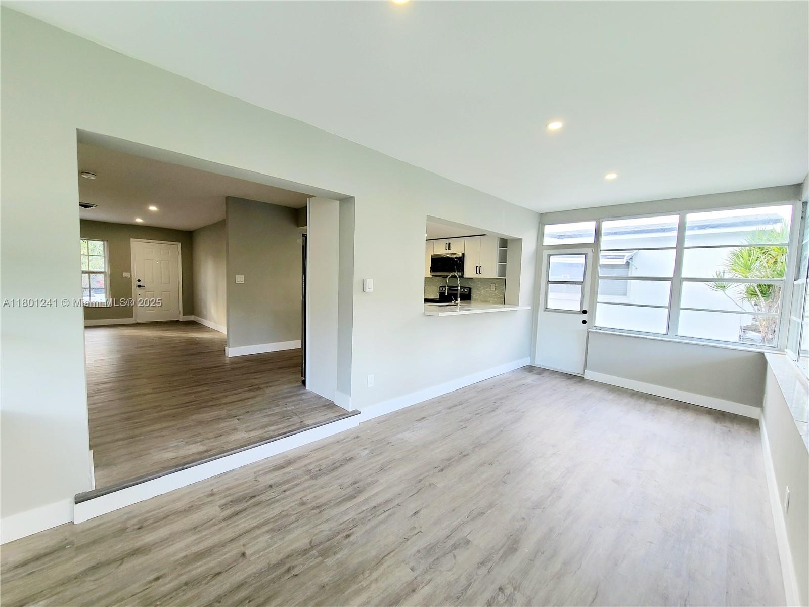 4230 NW 52nd Ave, Lauderdale Lakes, Florida image 11