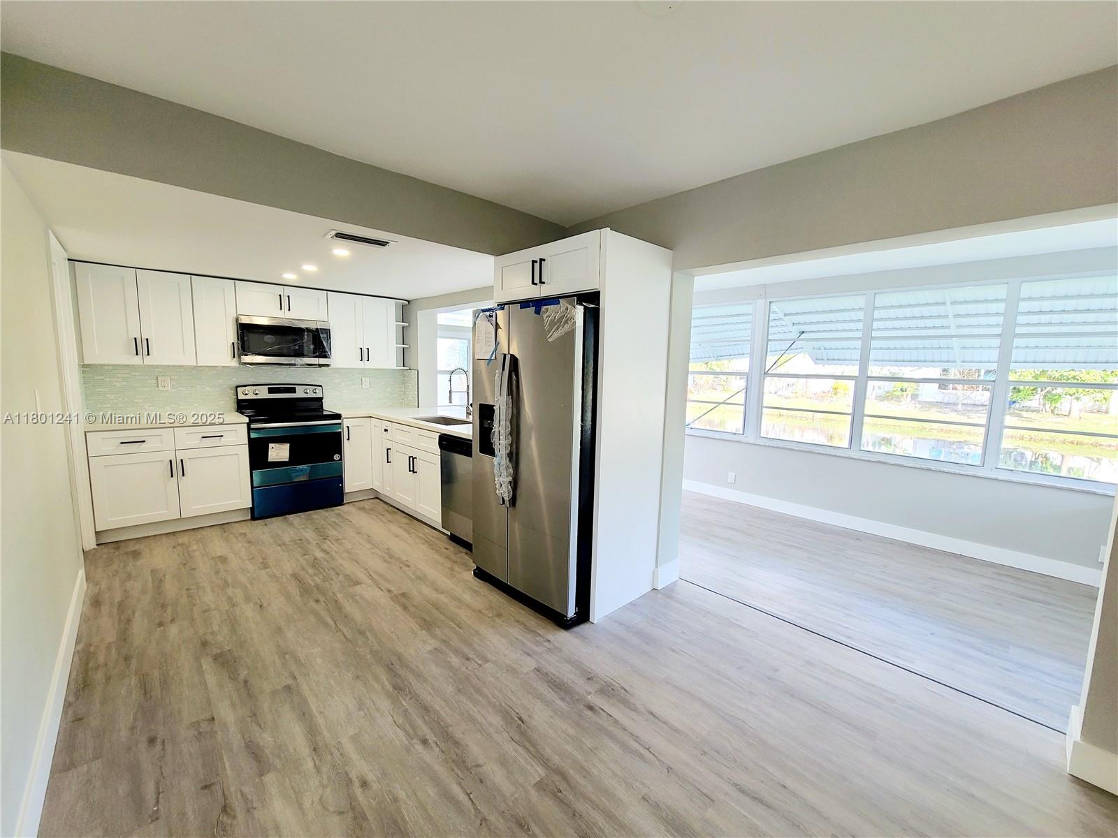 4230 NW 52nd Ave, Lauderdale Lakes, Florida image 9