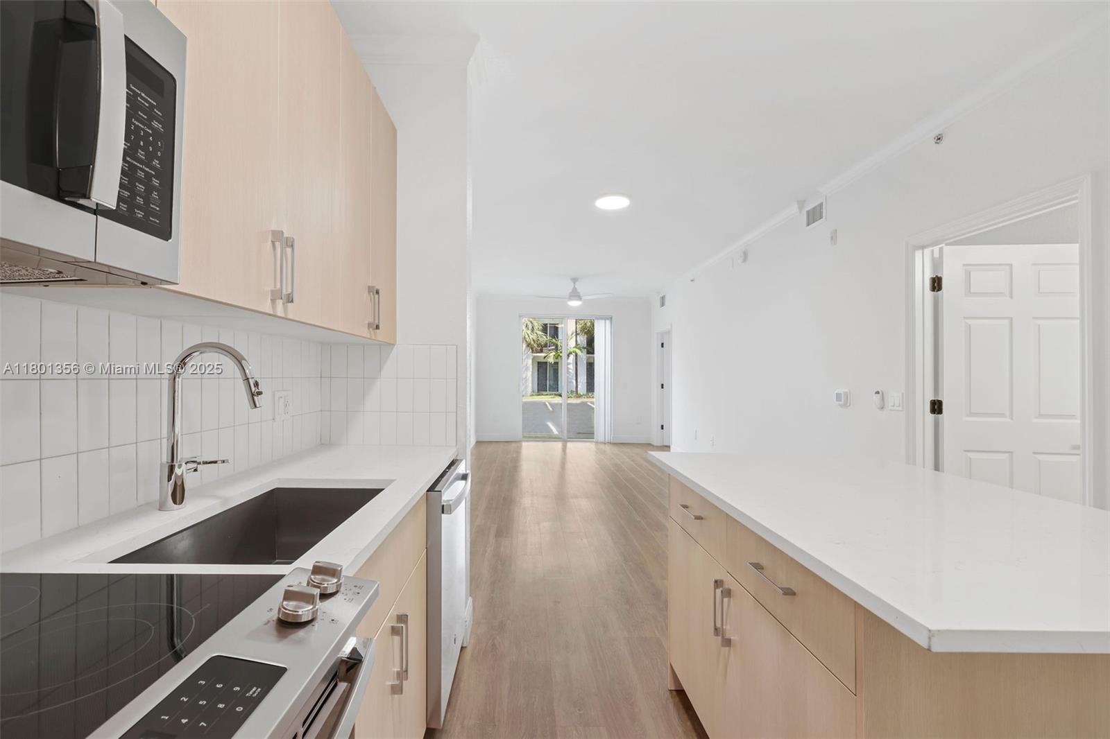 Property photo # 9