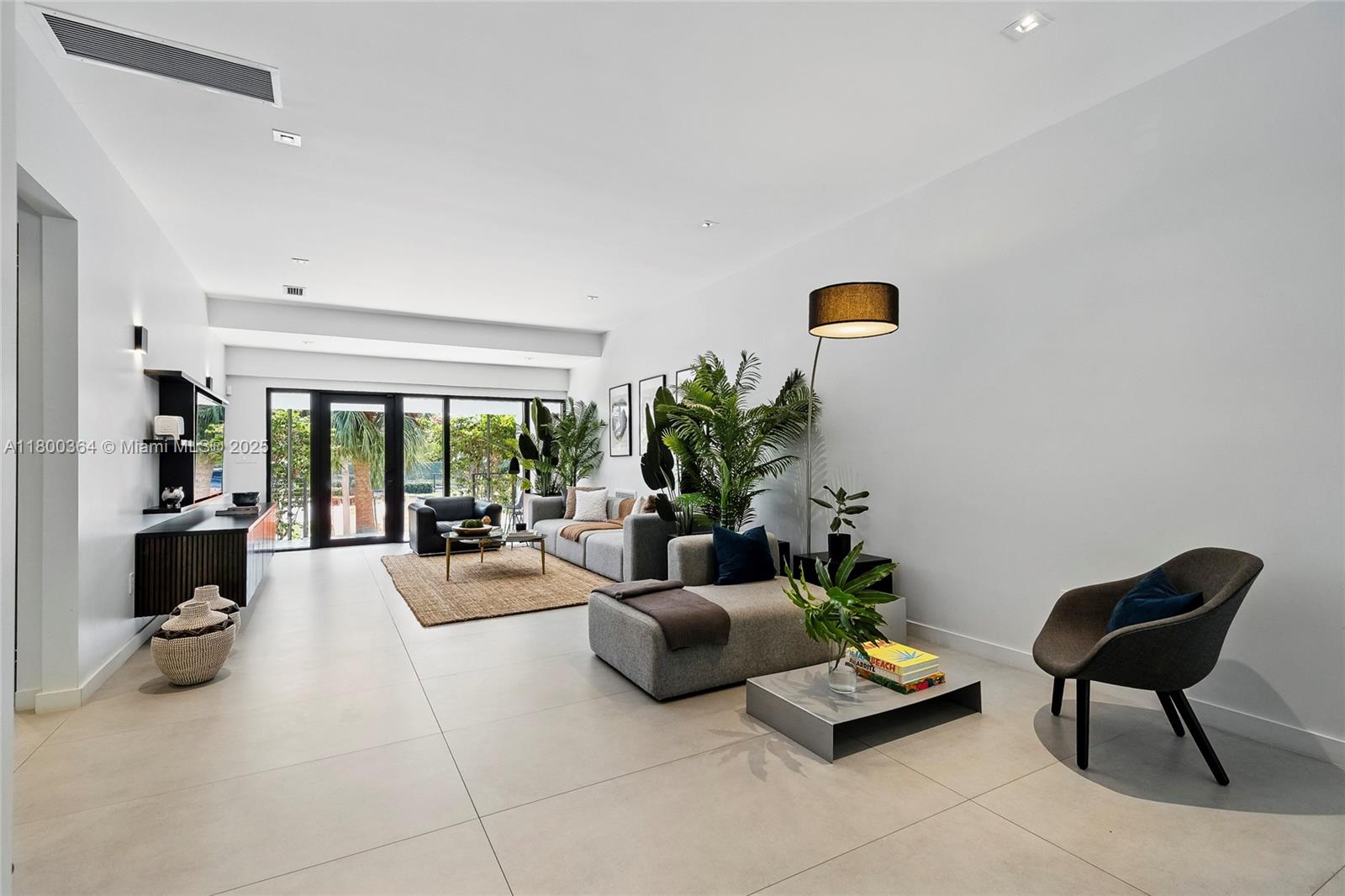 Listing Photo 15