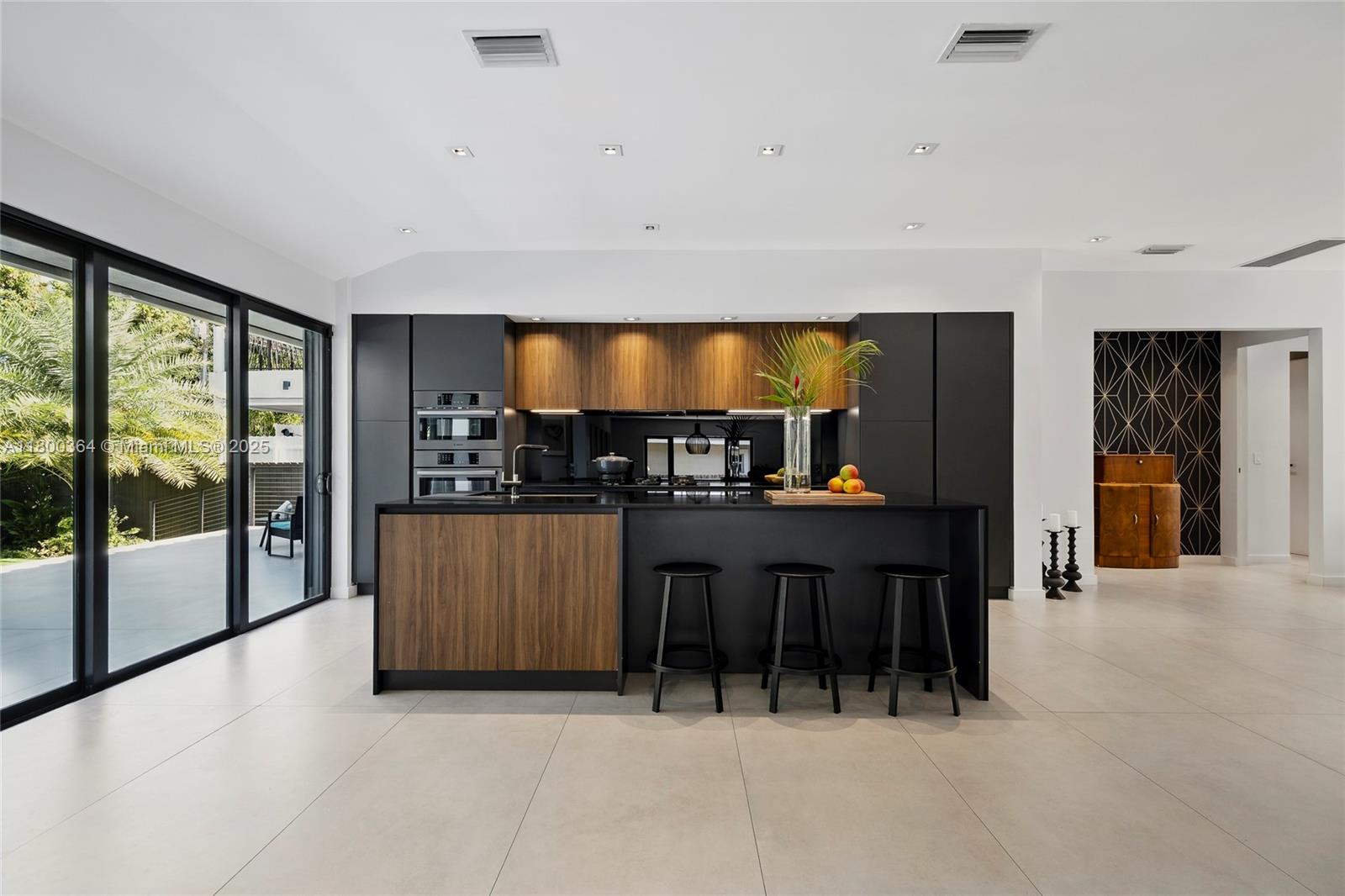 4275 Prairie Ave, Miami Beach, Florida image 7