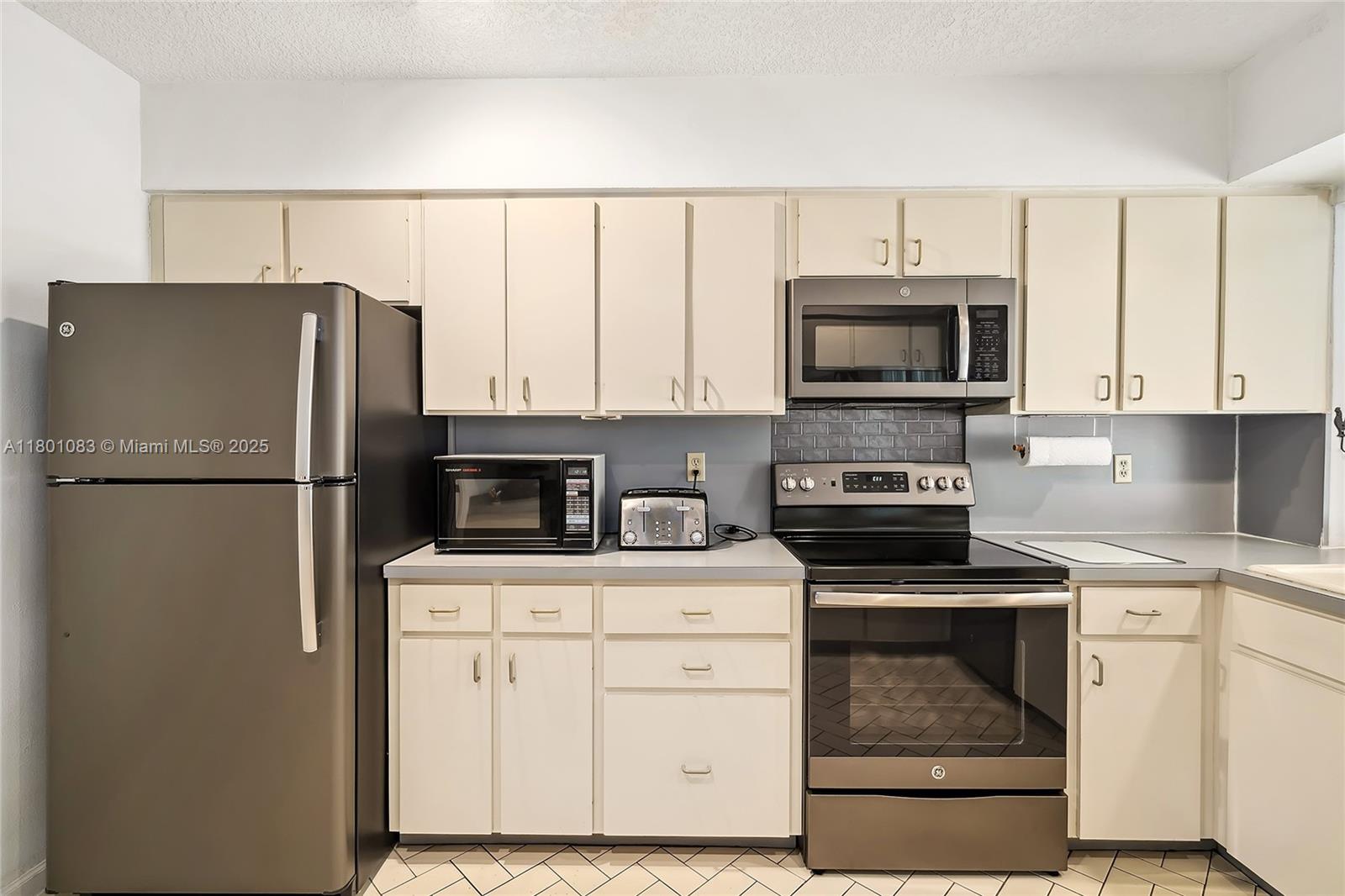 13644 Ishnala Cir, Wellington, Florida image 17