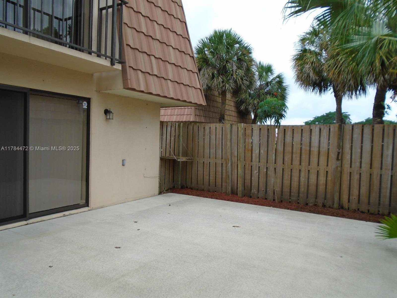 597 Green Springs Pl, West Palm Beach, Florida image 3