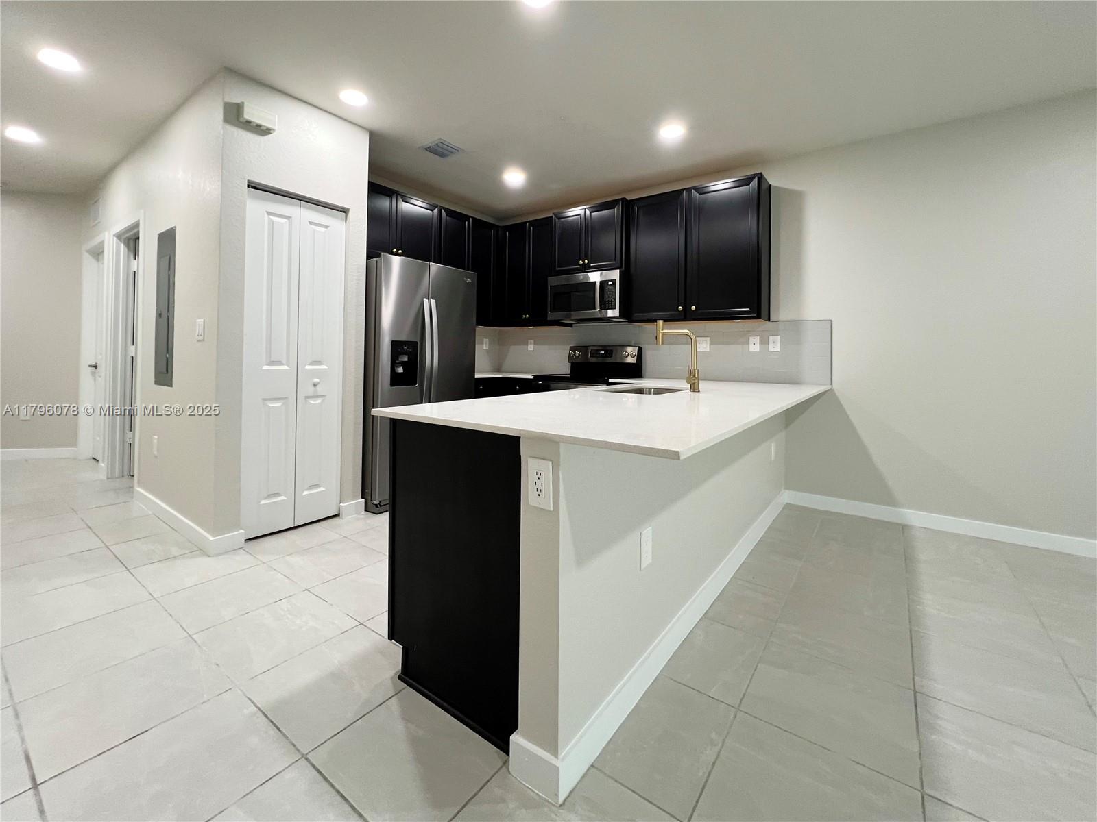 1065 NW 4th Terrace, Florida City, Florida image 14