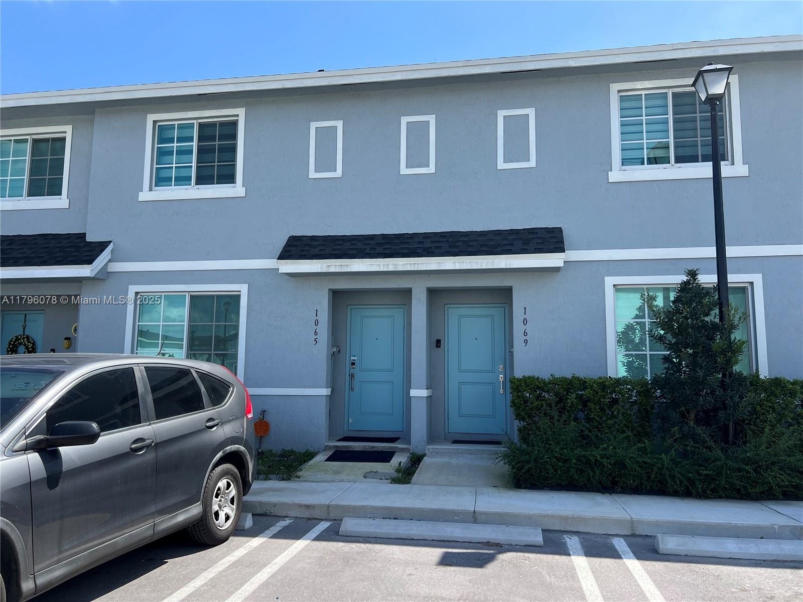 1065 NW 4th Terrace, Florida City, Florida image 2