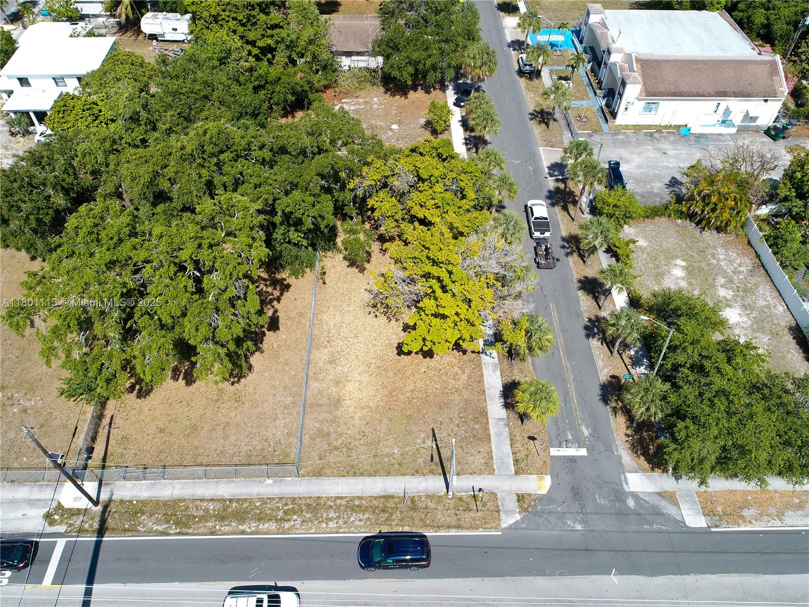 719 SW 12th Ave, Dania Beach, Florida image 9