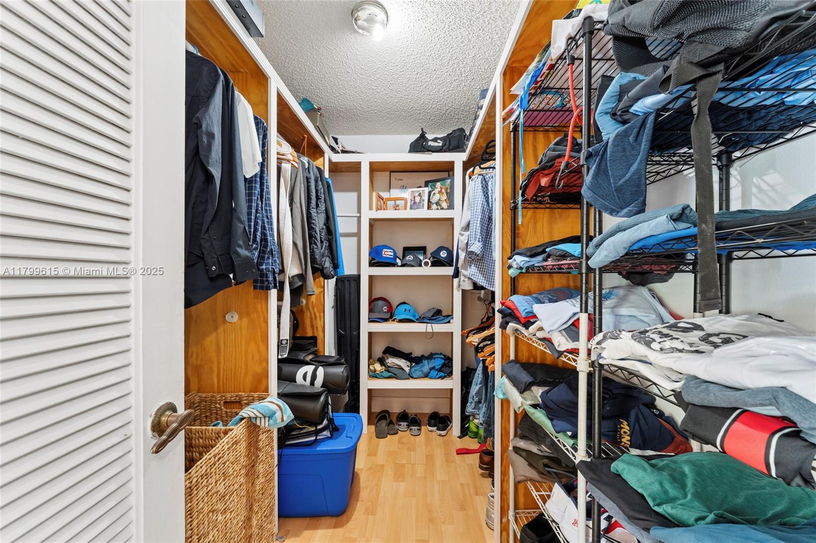 Listing Photo 14