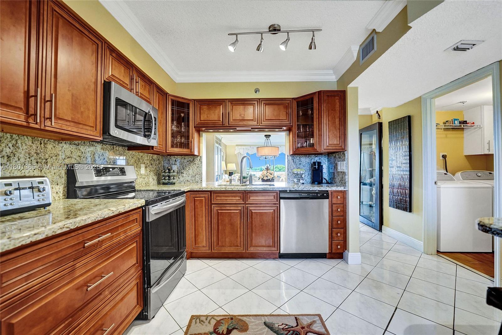 Property photo # 4