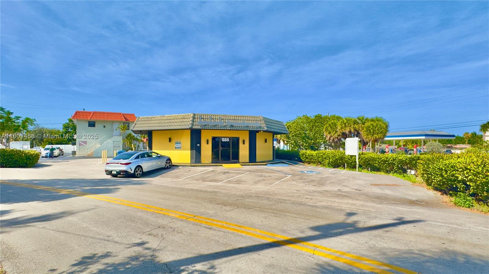 888 E Coast Ave, Lantana, Florida image 10