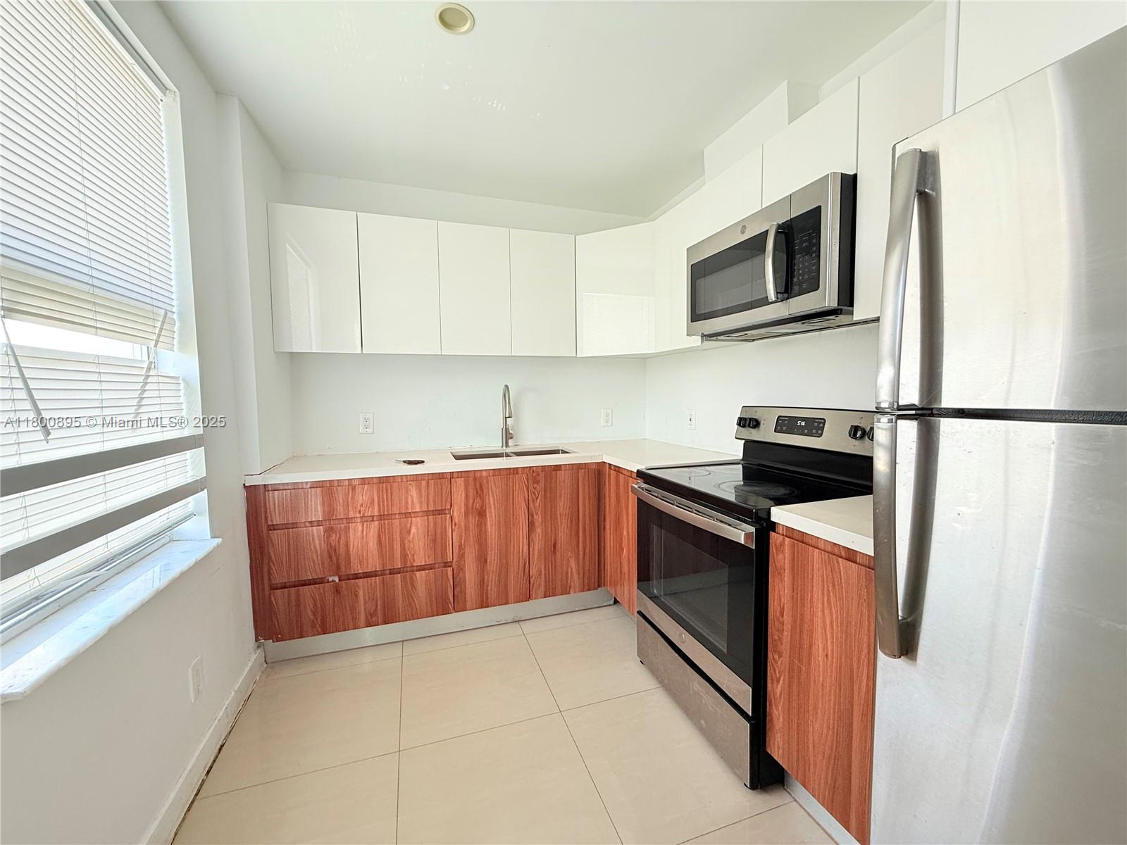 Property photo # 0