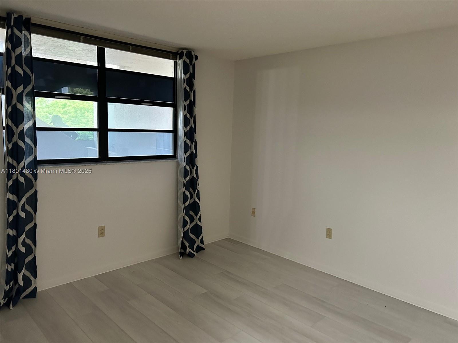 1000 Colony Point Cir #302, Pembroke Pines, Florida image 36