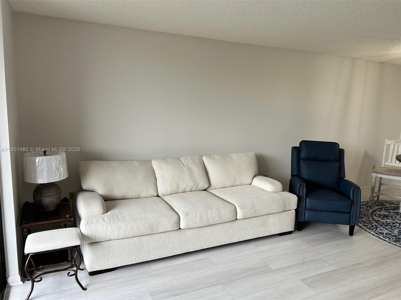 1000 Colony Point Cir #302, Pembroke Pines, Florida image 8