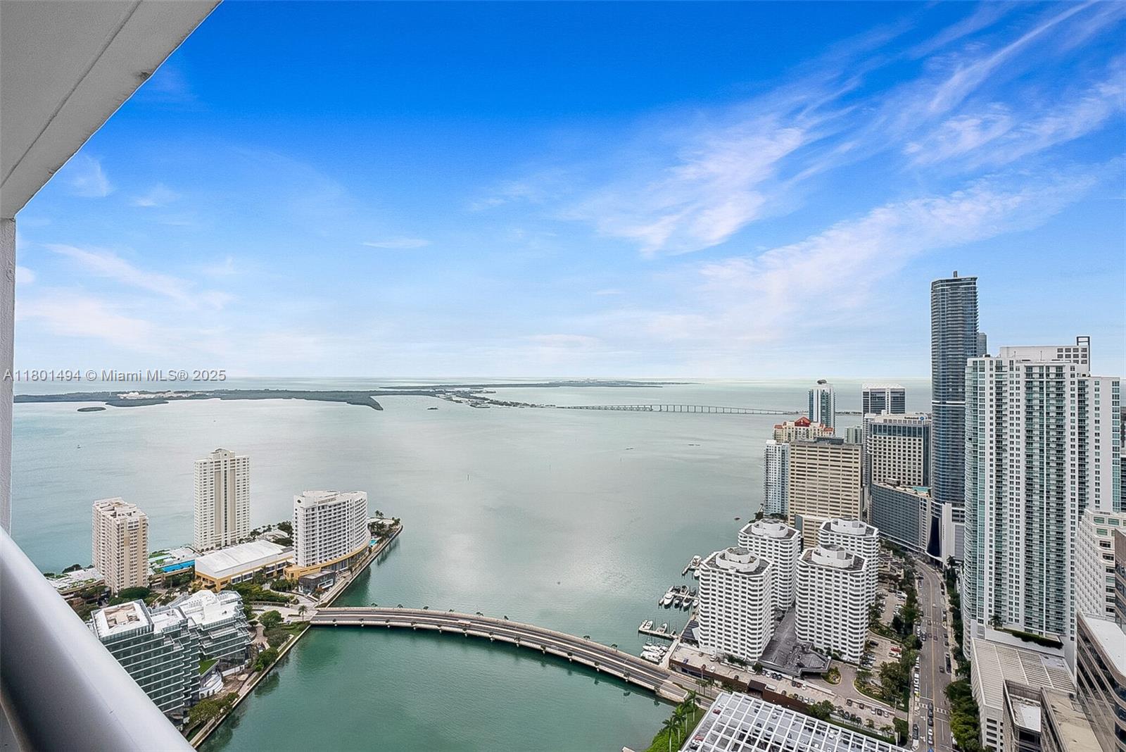 495 Brickell Ave #5509, Miami FL 33131