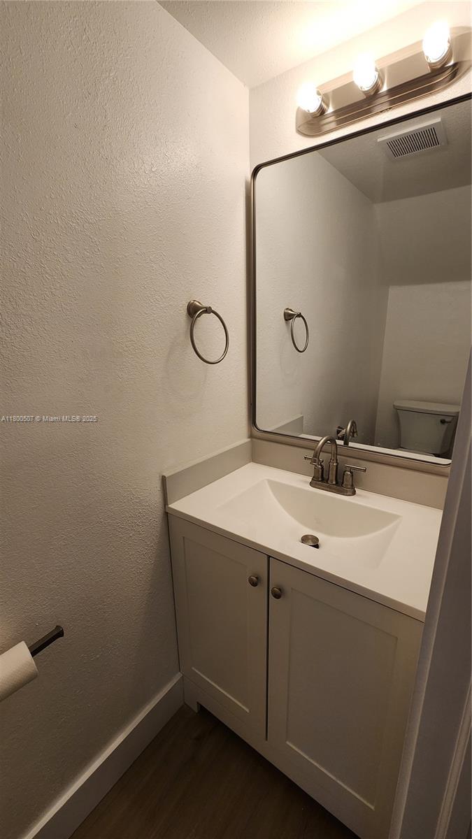 Property photo # 4