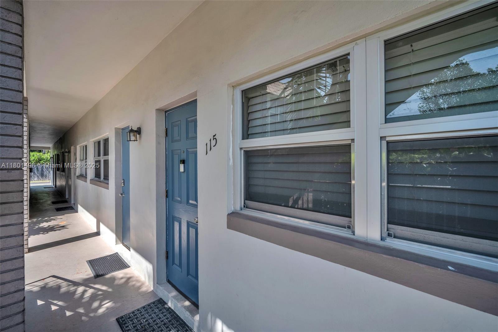 1581 NE 34th Ct #115, Oakland Park, Florida image 1