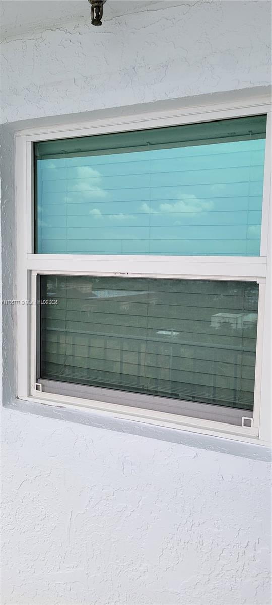 3040 Lake Shore Dr Ph2, Riviera Beach, Florida image 10