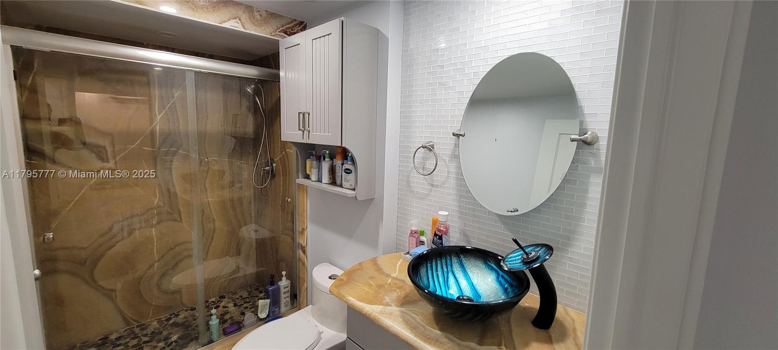 3040 Lake Shore Dr Ph2, Riviera Beach, Florida image 24