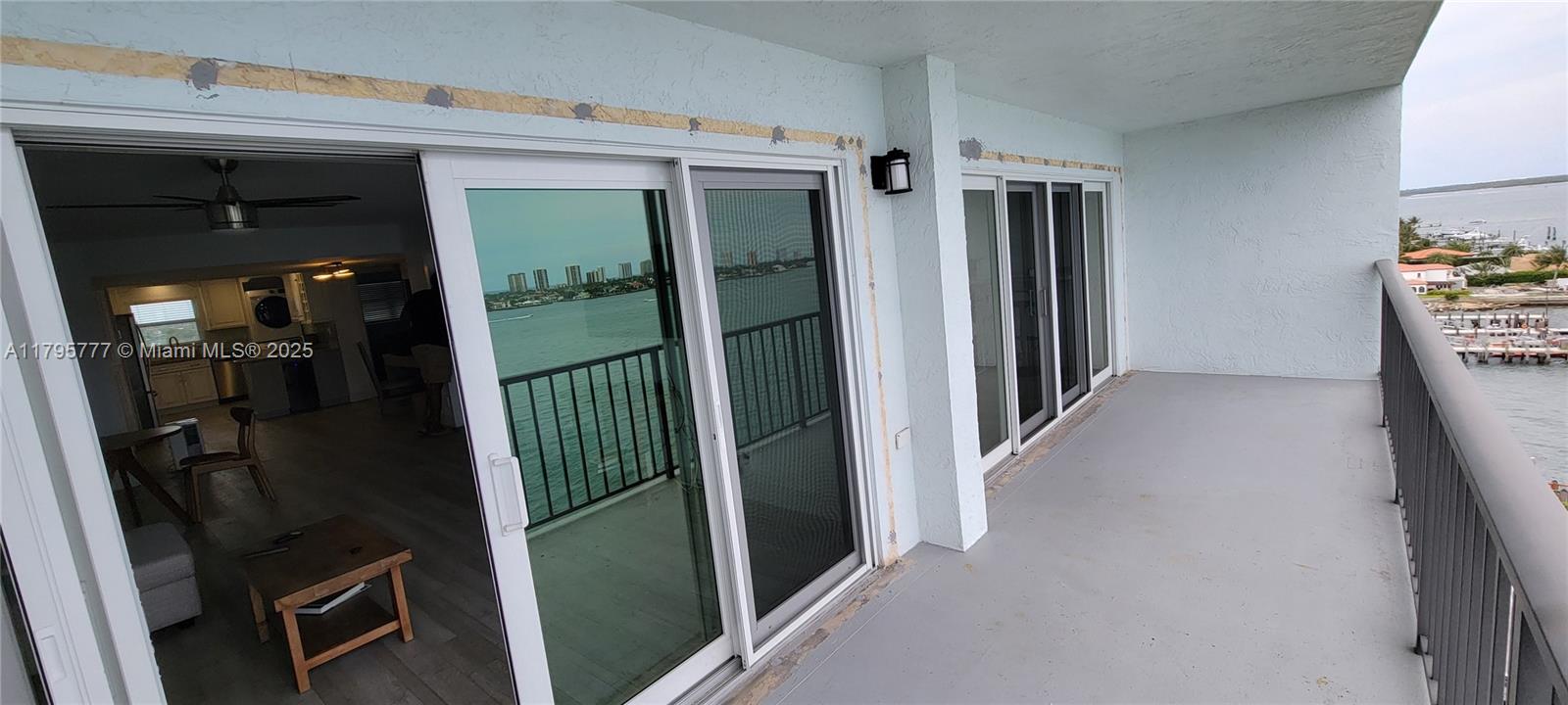 3040 Lake Shore Dr Ph2, Riviera Beach, Florida image 38