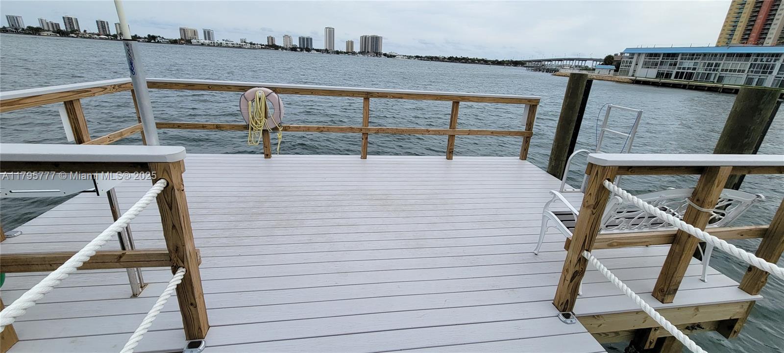 3040 Lake Shore Dr Ph2, Riviera Beach, Florida image 44