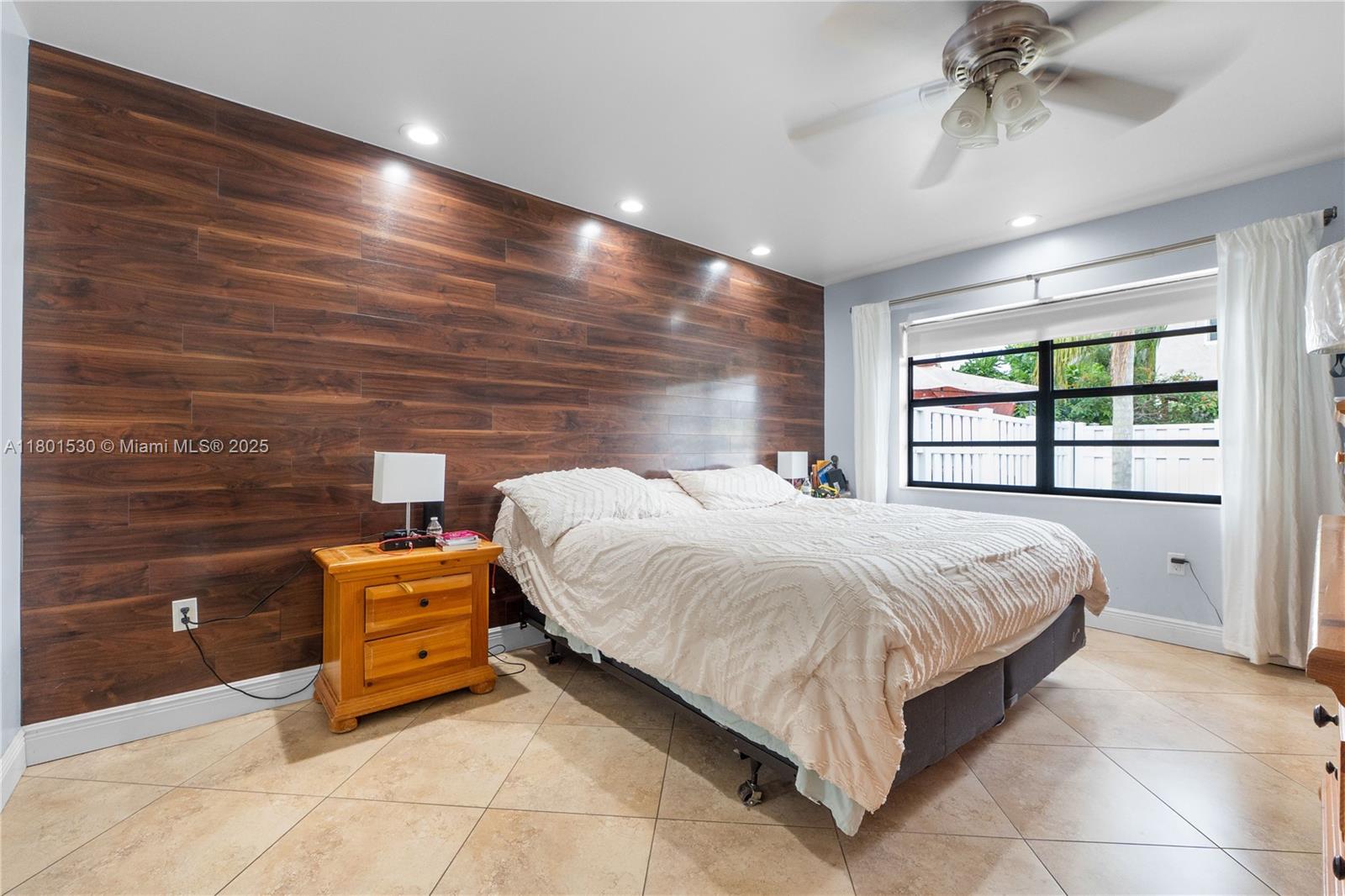 550 Auburn Way, Davie, Florida image 10