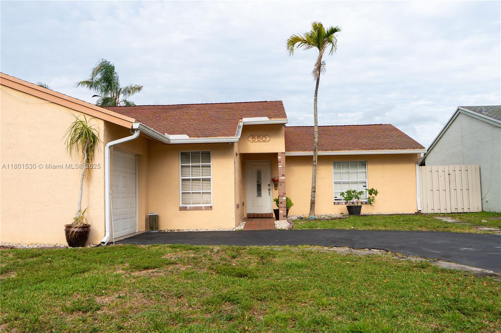 550 Auburn Way, Davie, Florida image 25