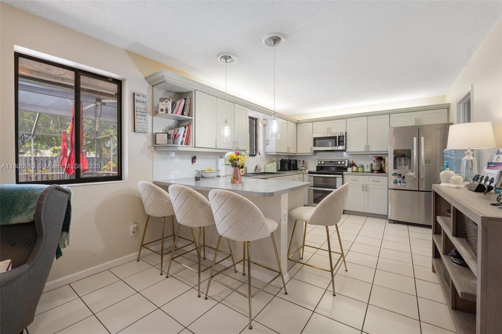 735 SW 158th Ter, Sunrise, Florida image 6