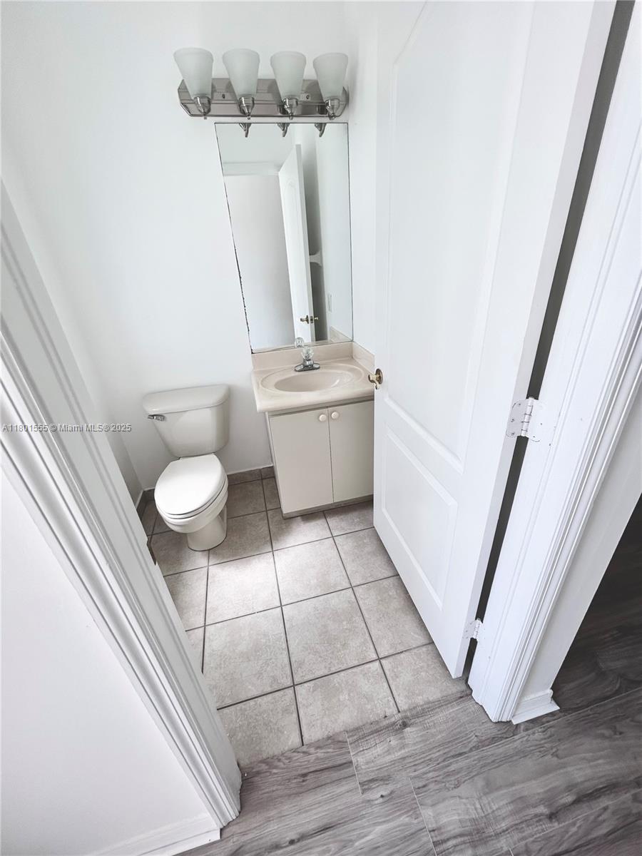 Property photo # 9