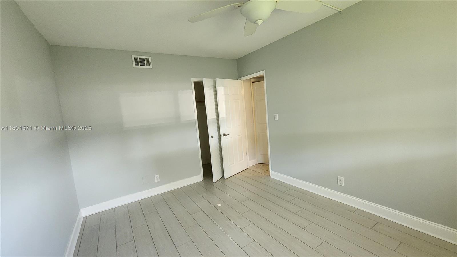 981 Hillcrest Ct #114, Hollywood, Florida image 19