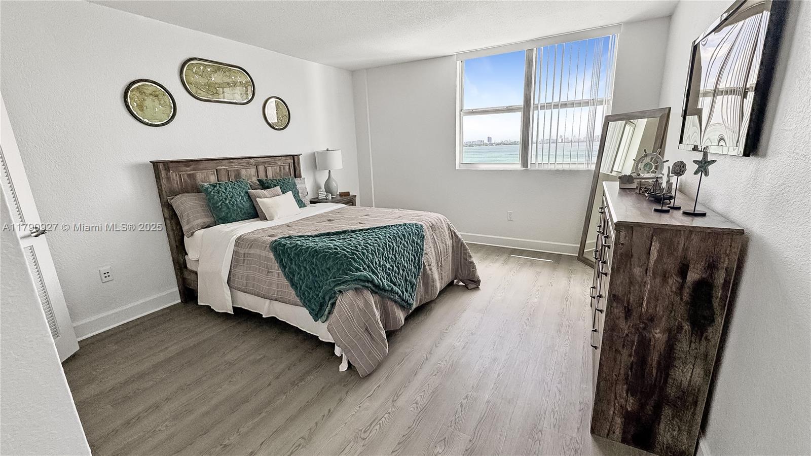 Property photo # 3