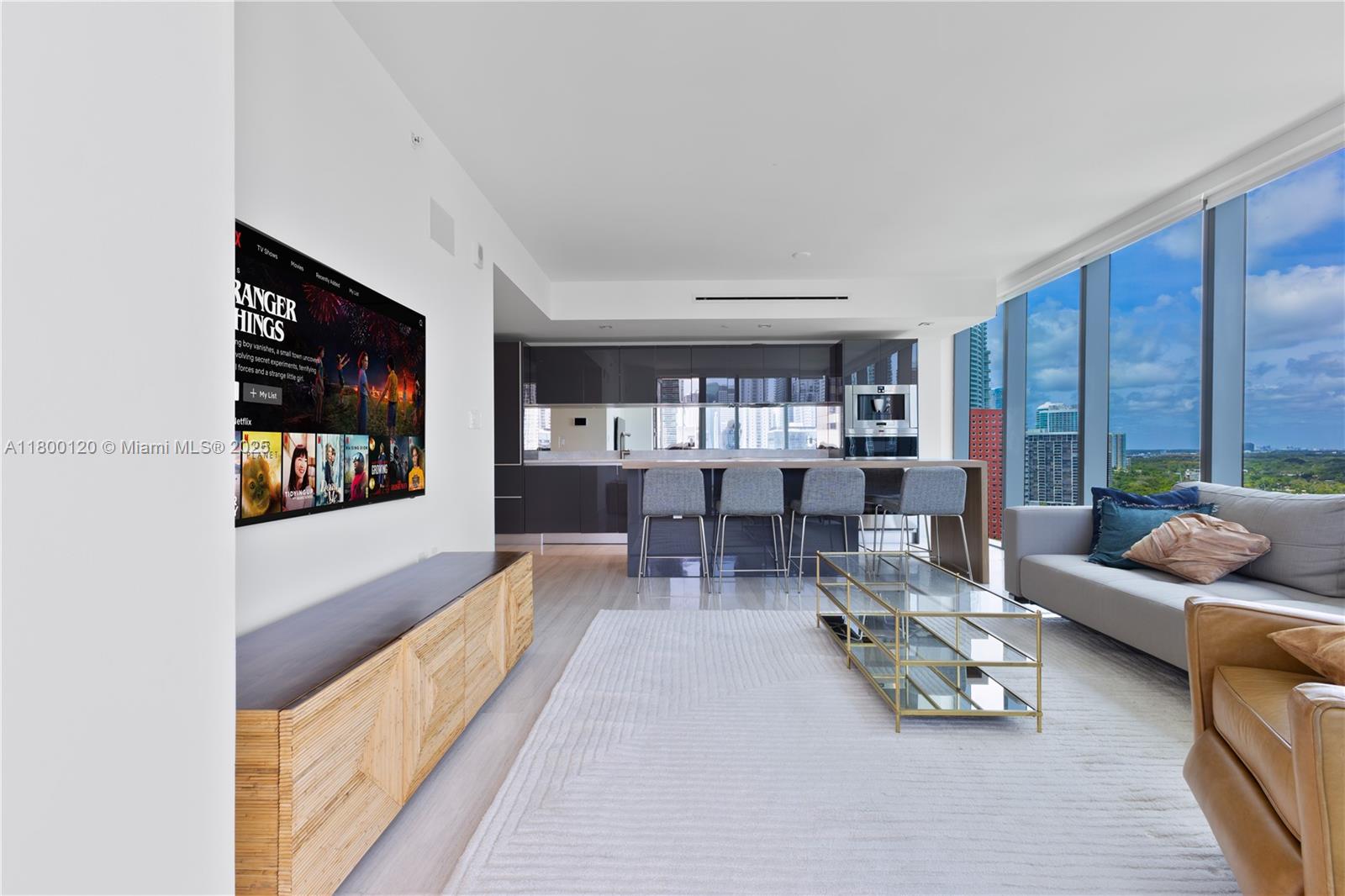 Property photo # 9
