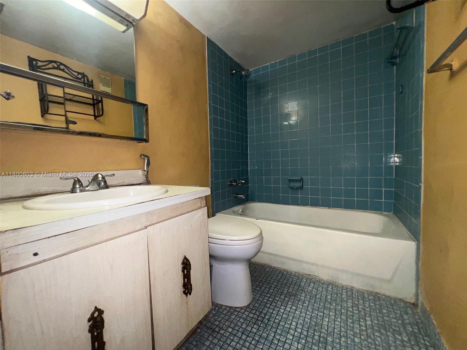 1480 W 46th St #320, Hialeah, Florida image 15