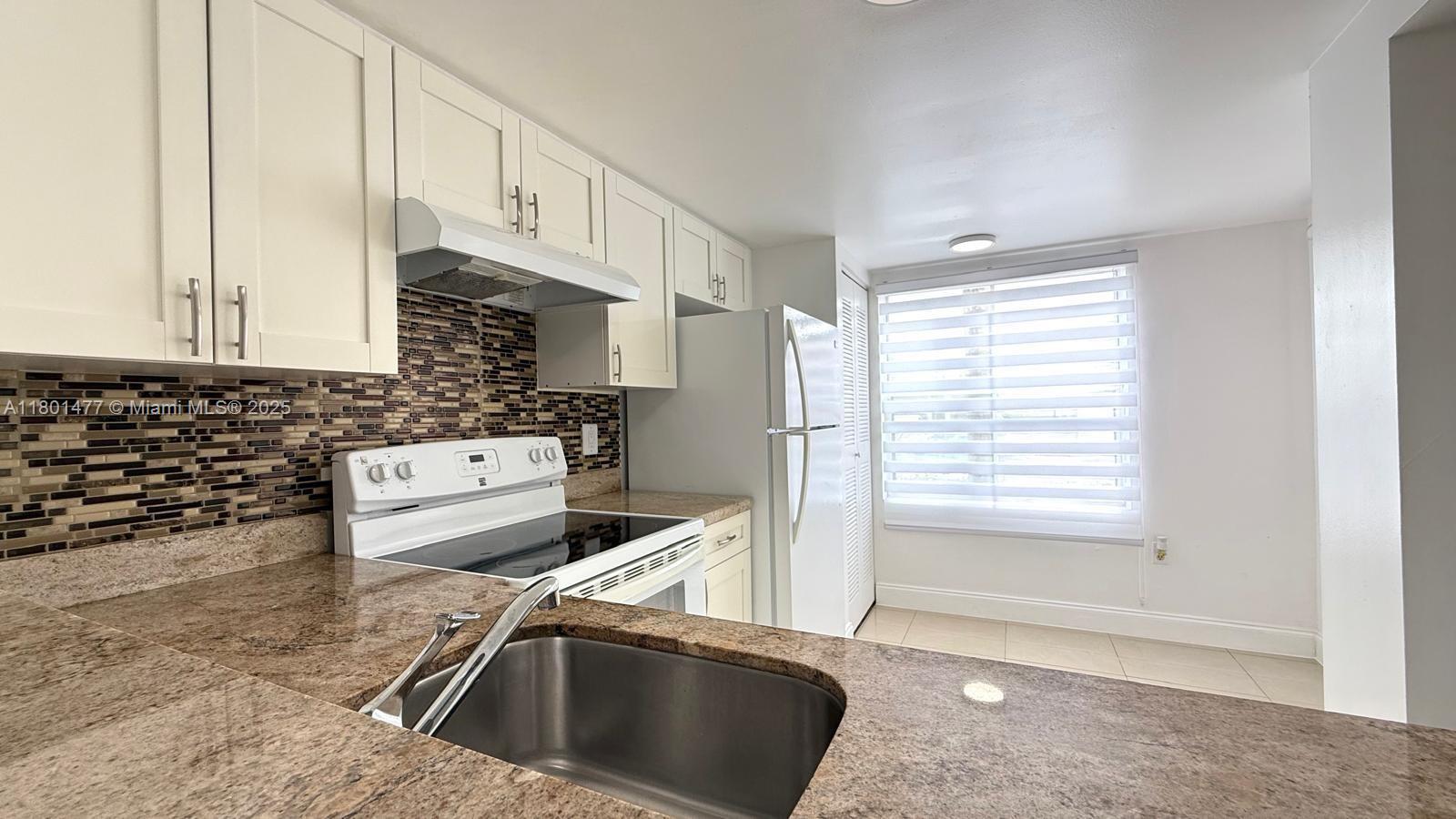 Property photo # 9