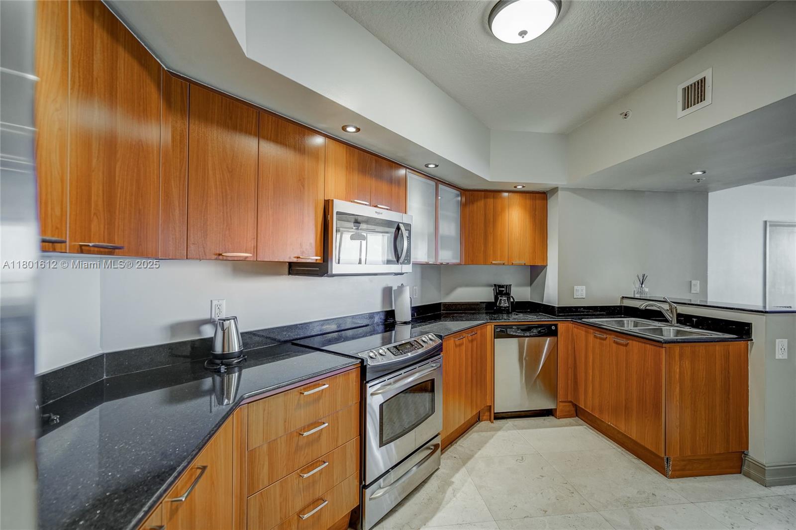 Property photo # 2