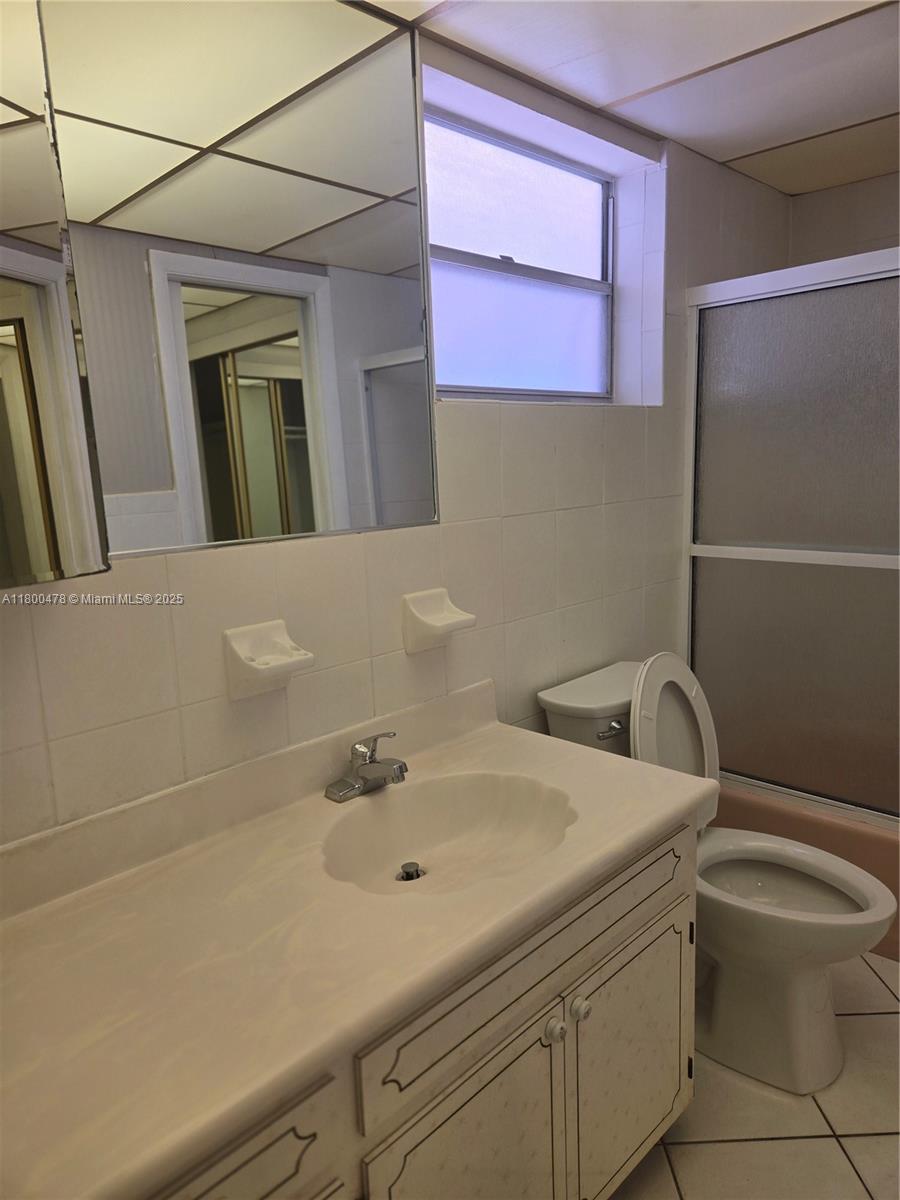 215 SE 3rd Ave #401D, Hallandale Beach, Florida image 13