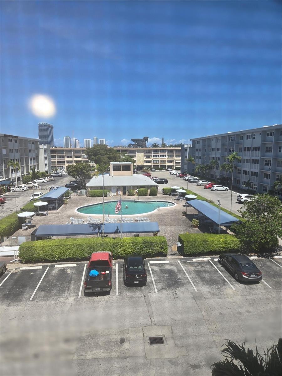 215 SE 3rd Ave #401D, Hallandale Beach, Florida image 17
